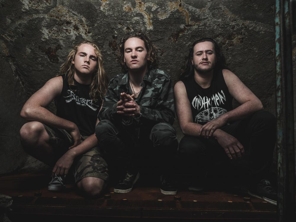 ALIEN WEAPONRY