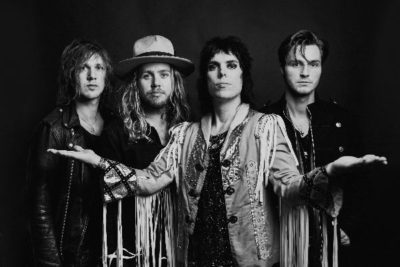 THE STRUTS RETURN TO OZ