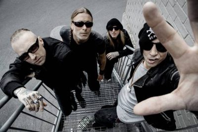 THE CASANOVAS to Join BACKYARD BABIES