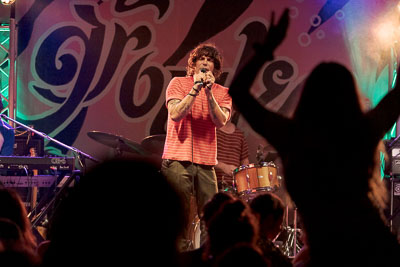 The Growlers + Starcrawler @ UOW UniBar 10/01/20